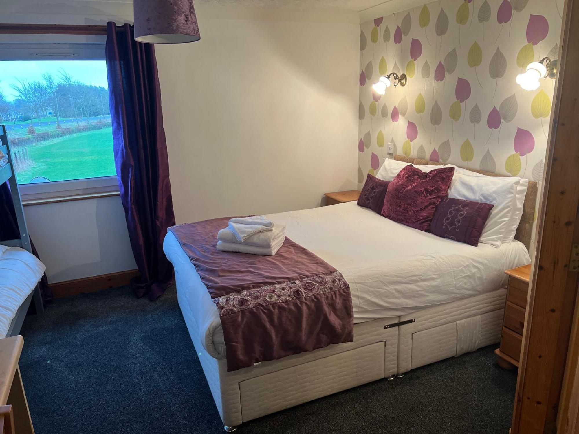 Hazeldene Hotel Gretna Kültér fotó