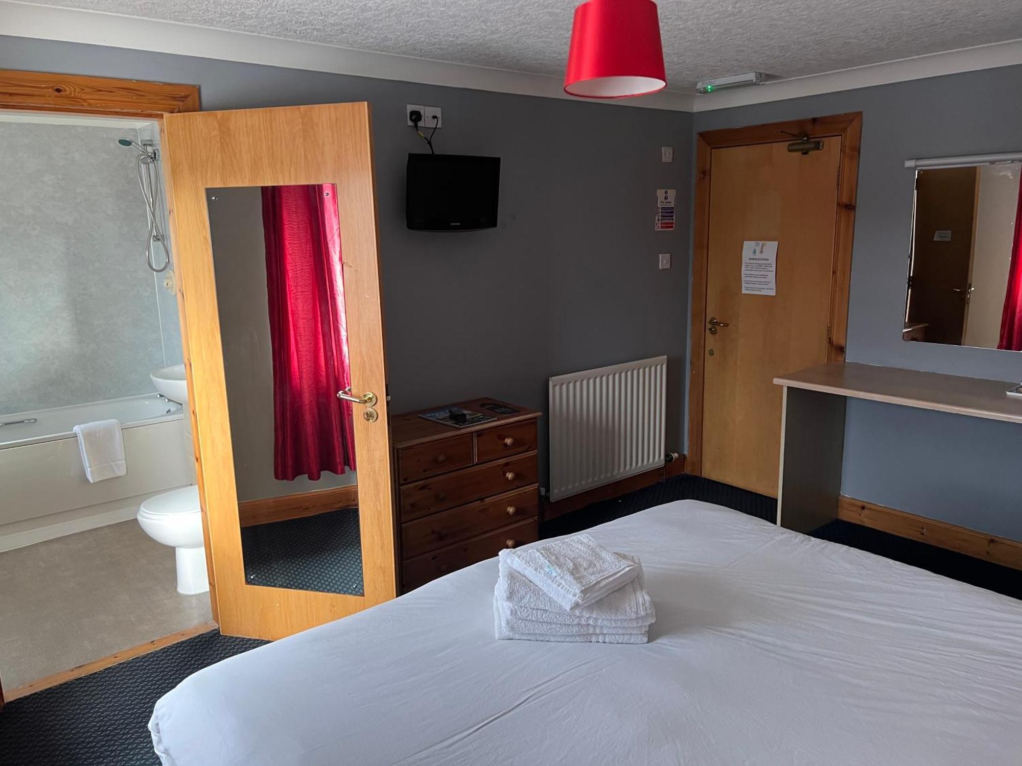 Hazeldene Hotel Gretna Kültér fotó