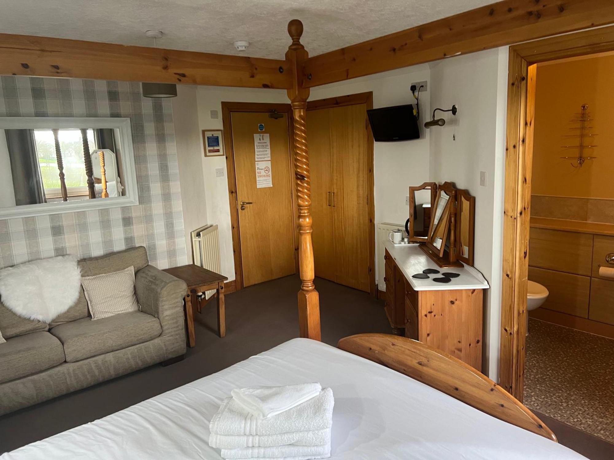 Hazeldene Hotel Gretna Kültér fotó