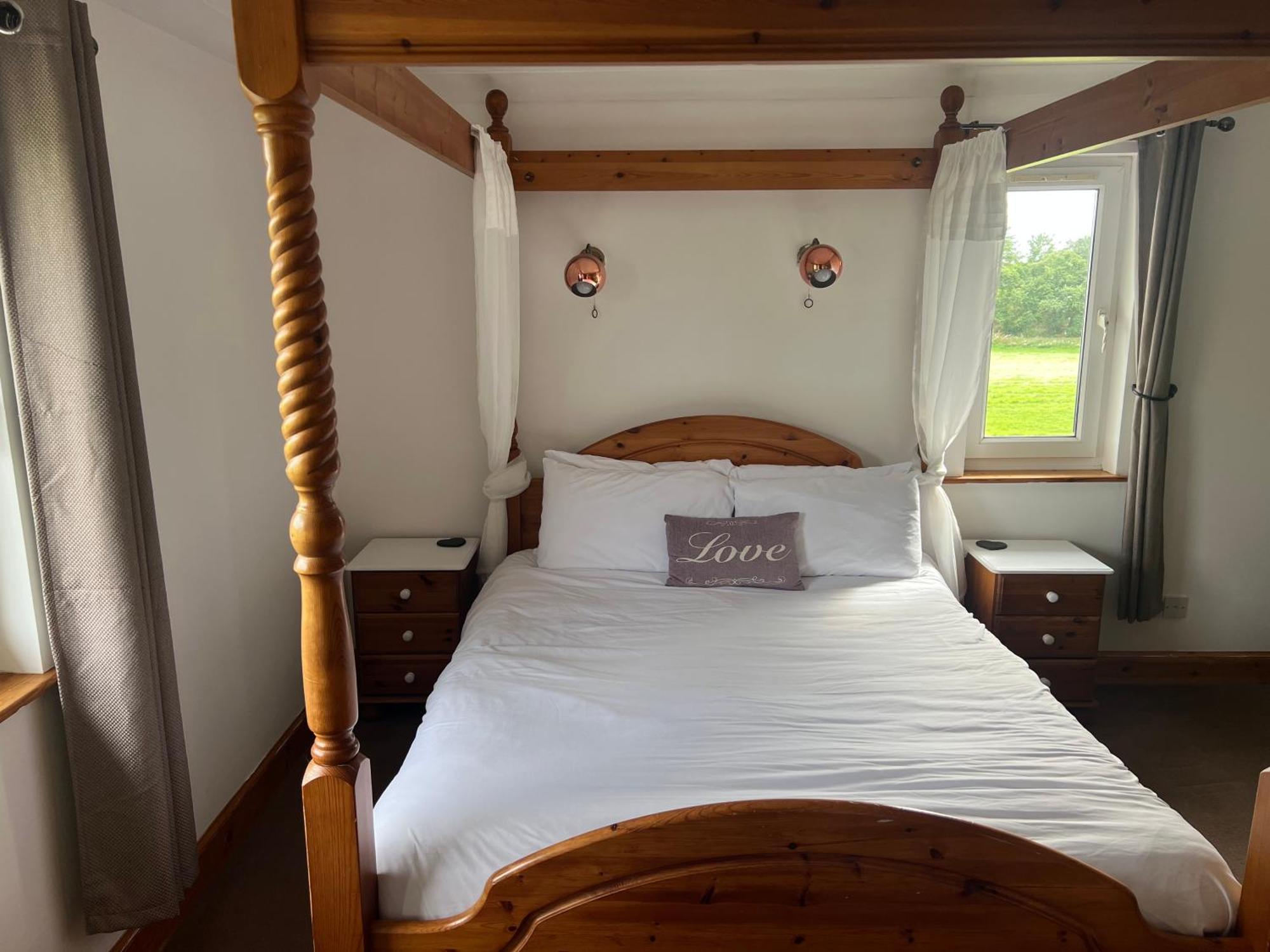 Hazeldene Hotel Gretna Kültér fotó